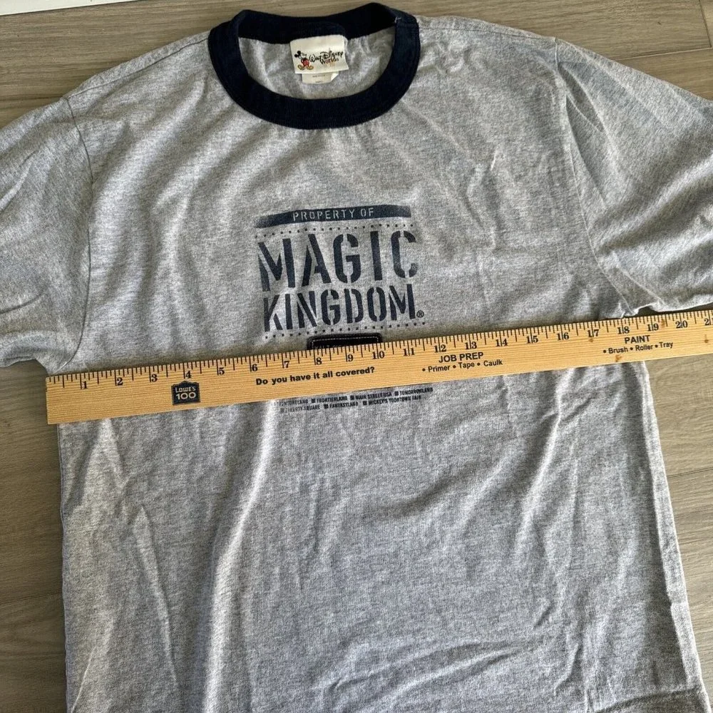 Vintage Walt Disney World Magic Kingdom Ringer Shirt Unisex Sz Small Made In USA